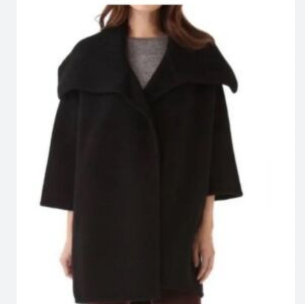 Vince | 100% wool open black coat